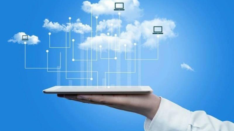 V模型与瀑布模型：软件开发流程的两种经典对比